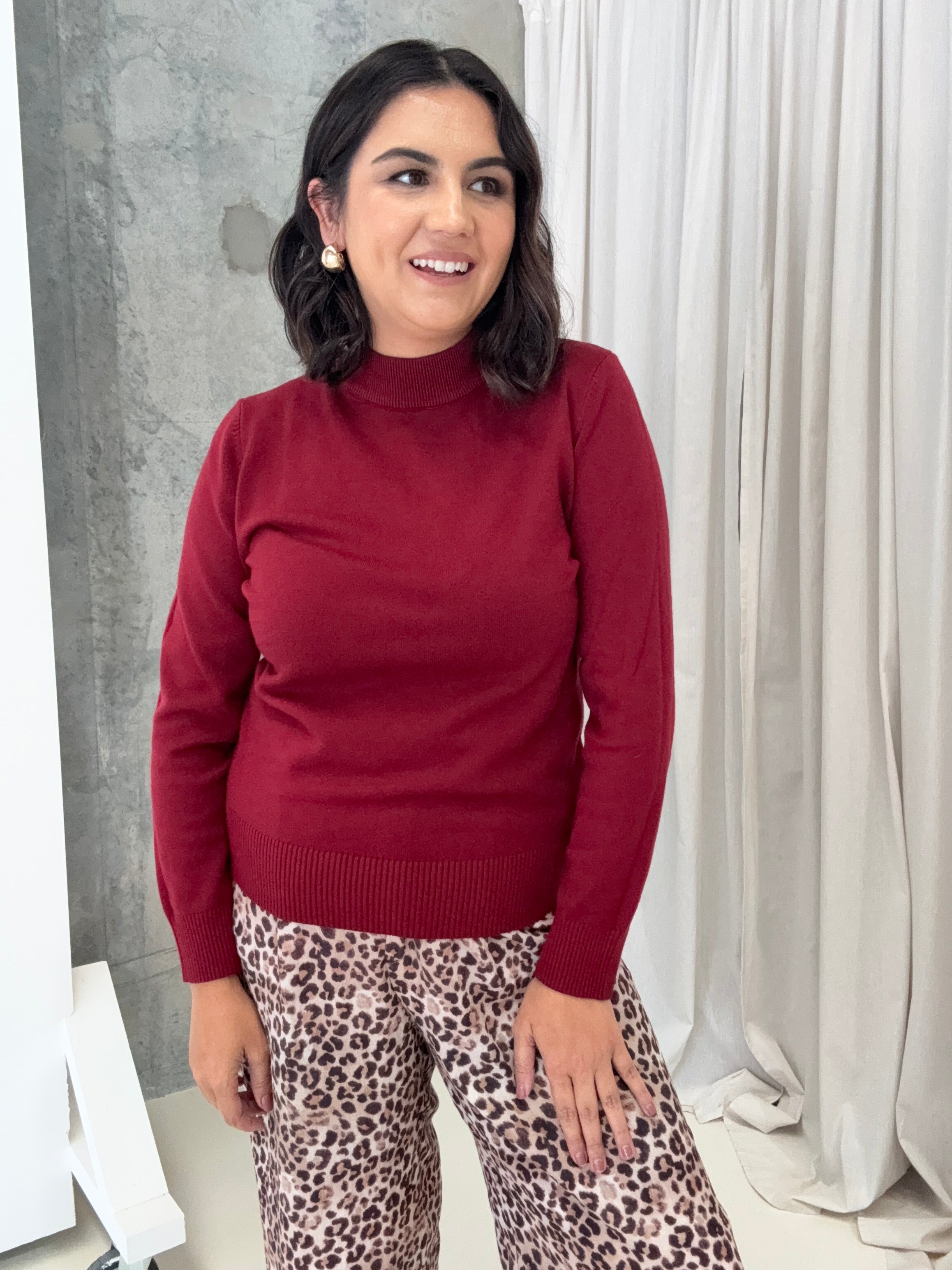 Petunia Turtle Neck Knit Pullover Burgundy