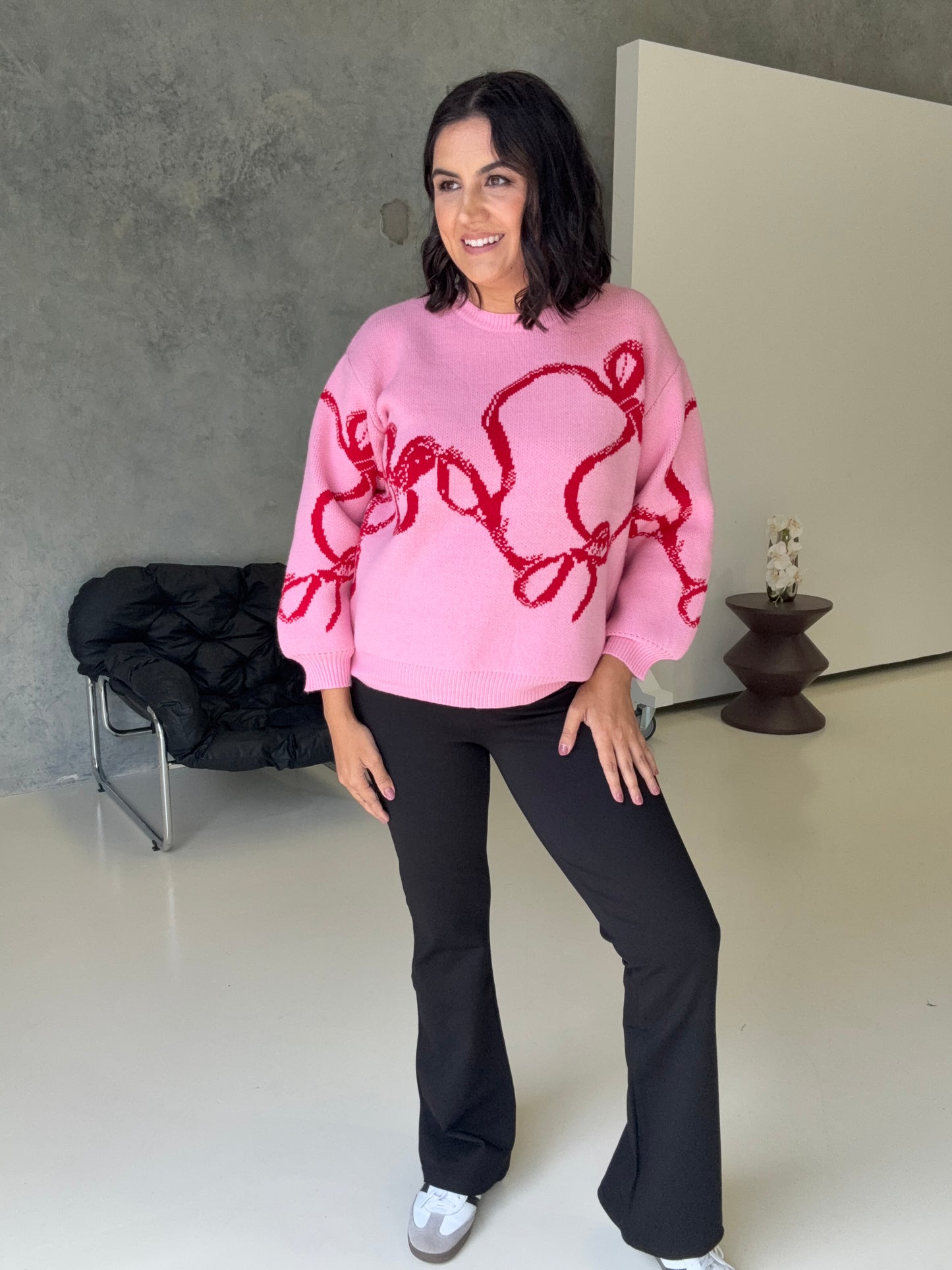 All-Around Bow Detail Knit in Pink