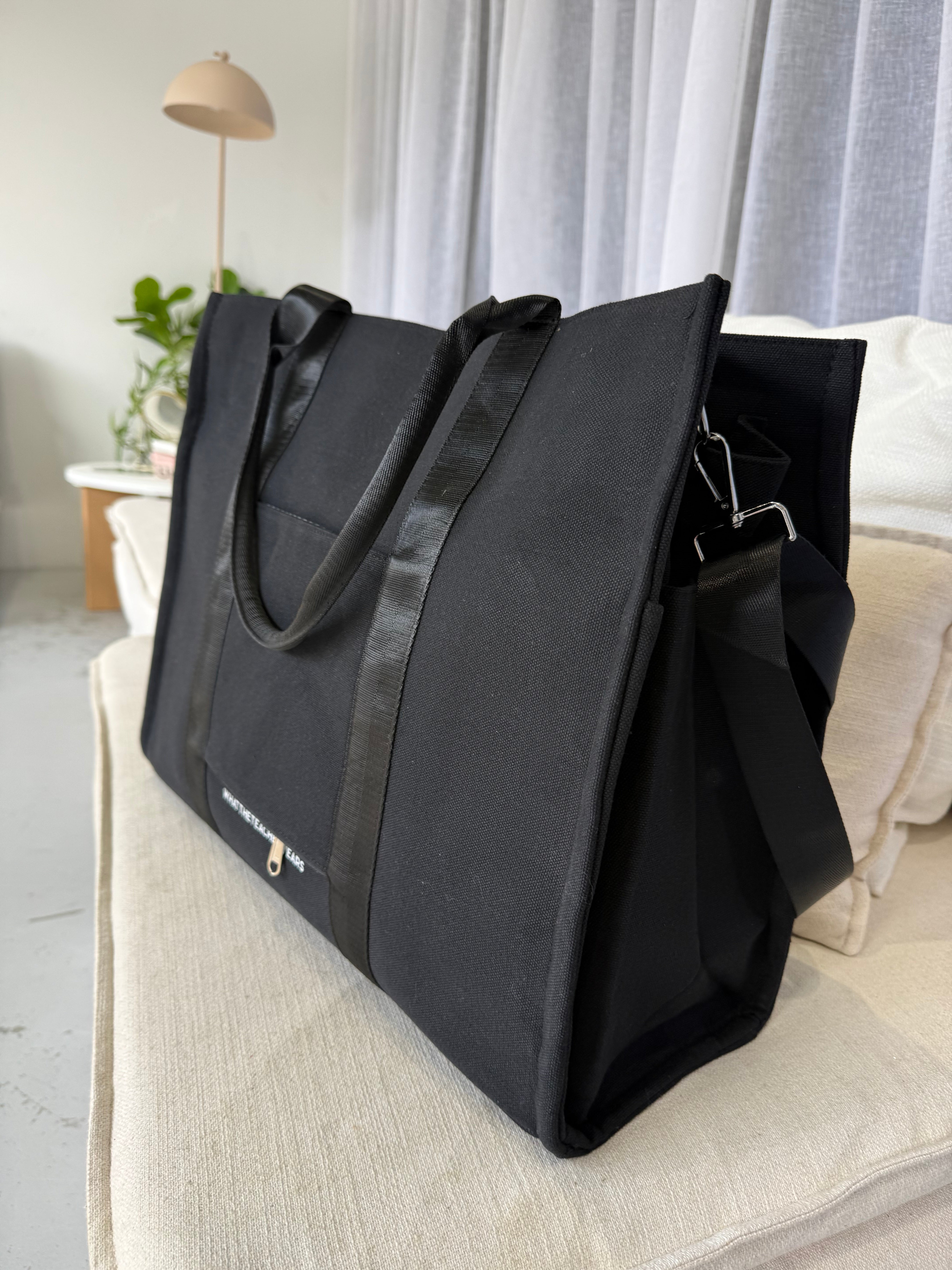 Insulated water bottle holder on the Plain Tote in black