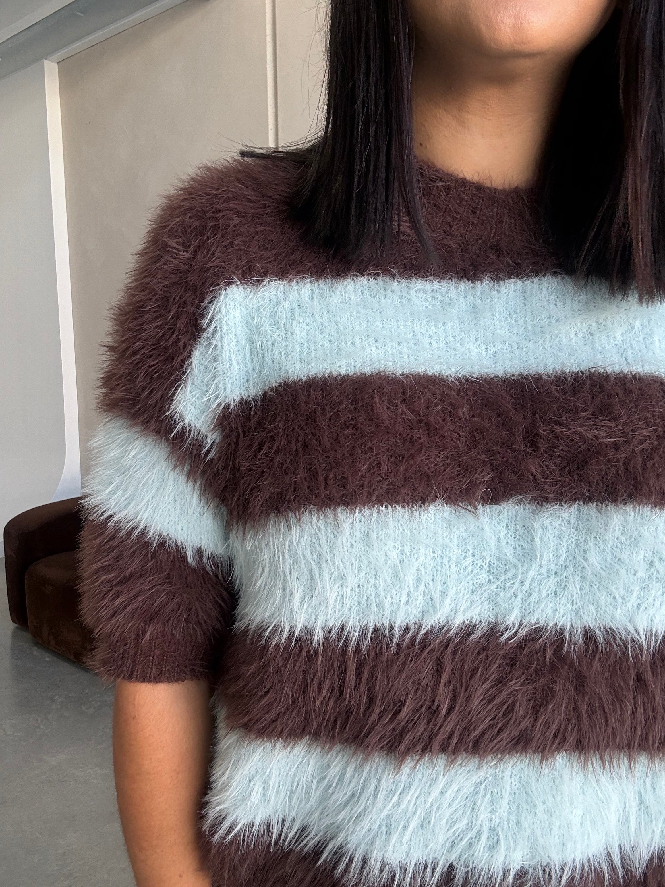 The Teddy Stripe Fluffy Knit Blue/Chocolate