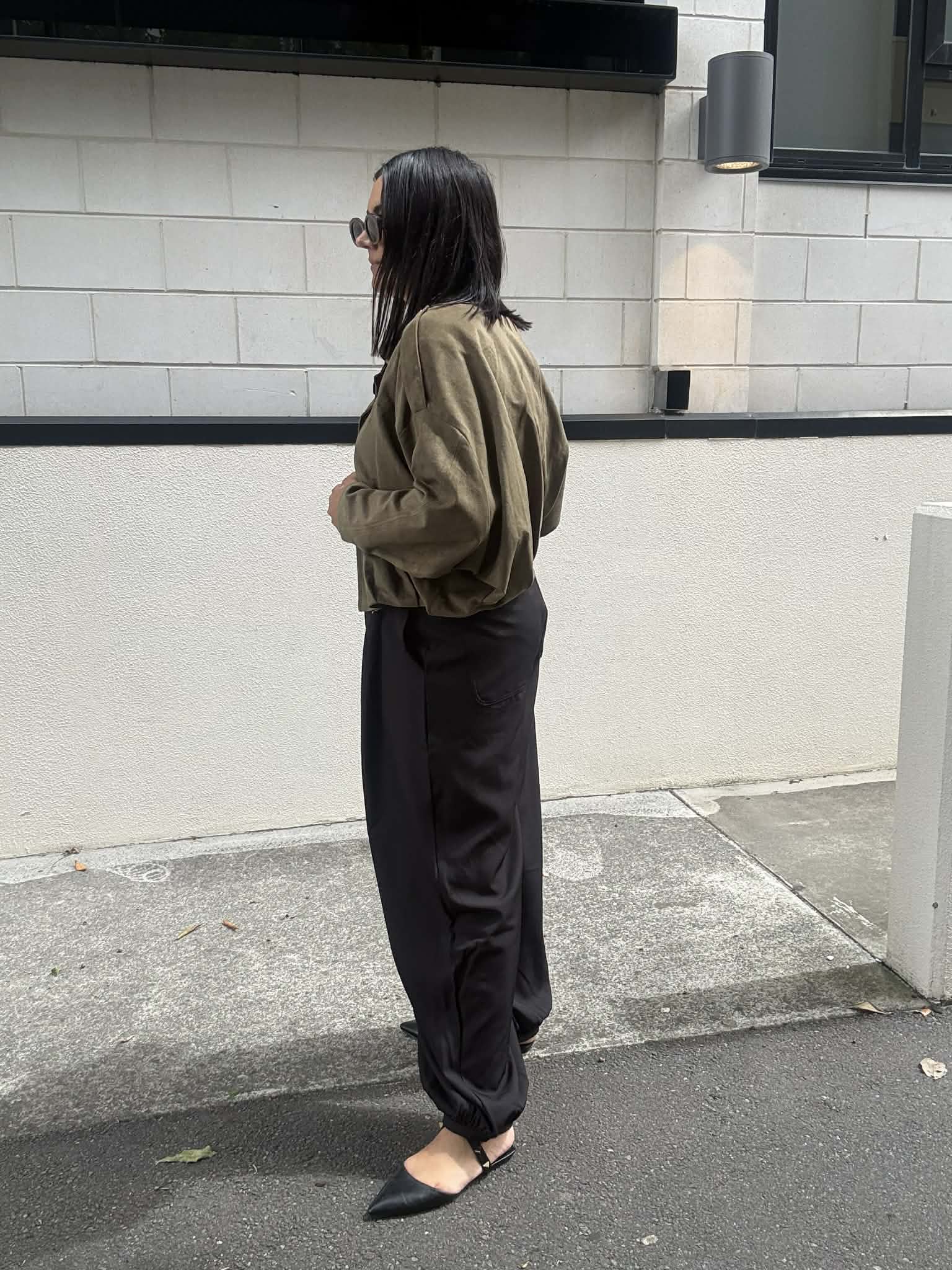 Pleated Balloon Pants Black