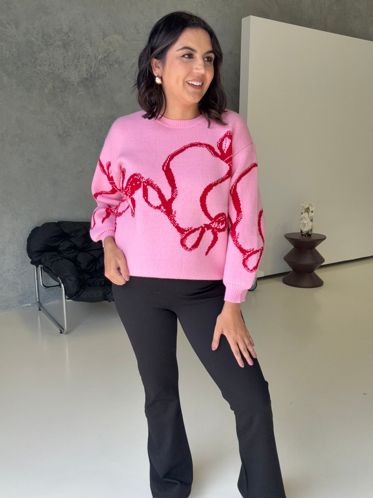 All-Around Bow Detail Knit in Pink