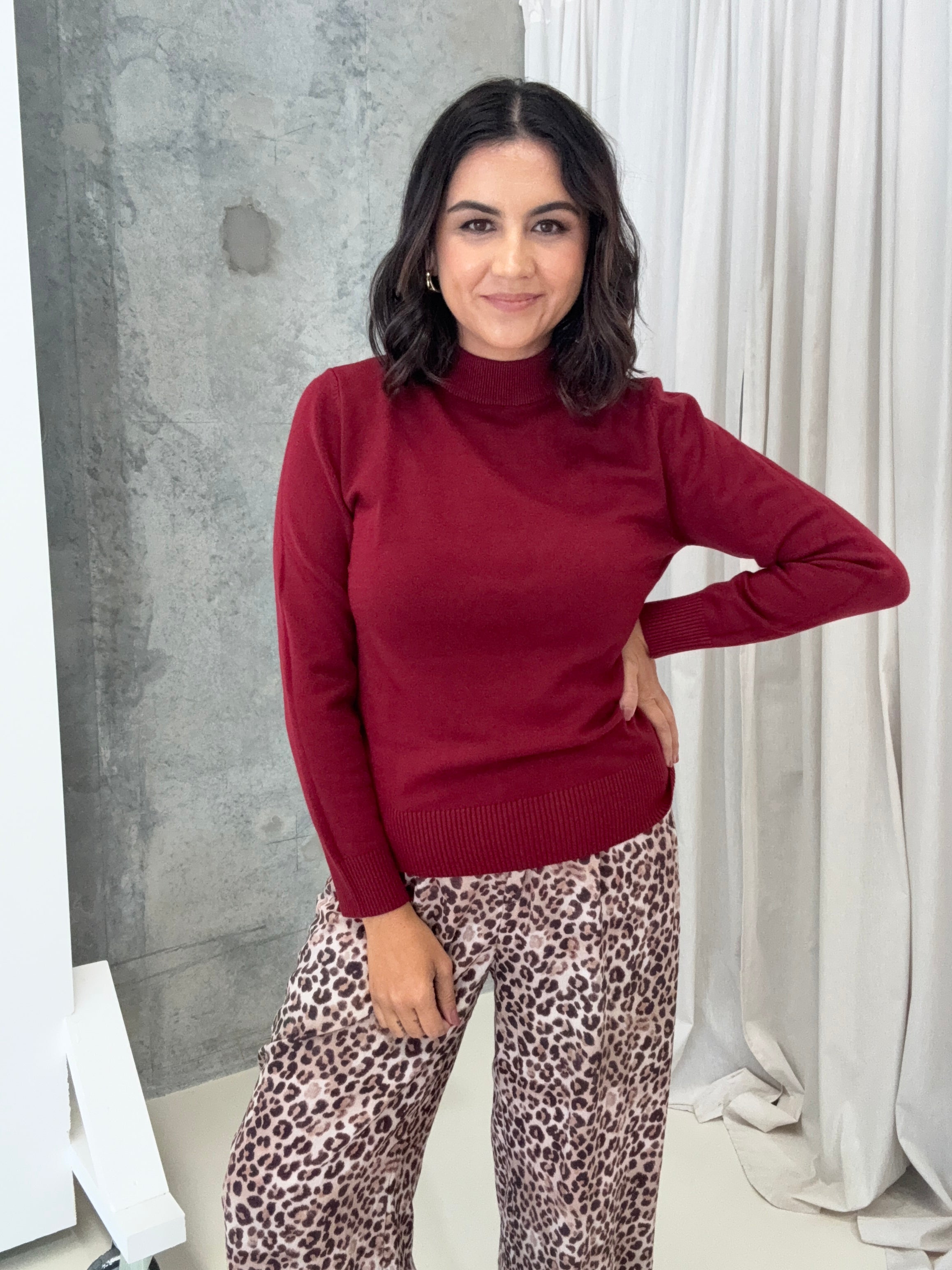 Petunia Turtle Neck Knit Pullover Burgundy