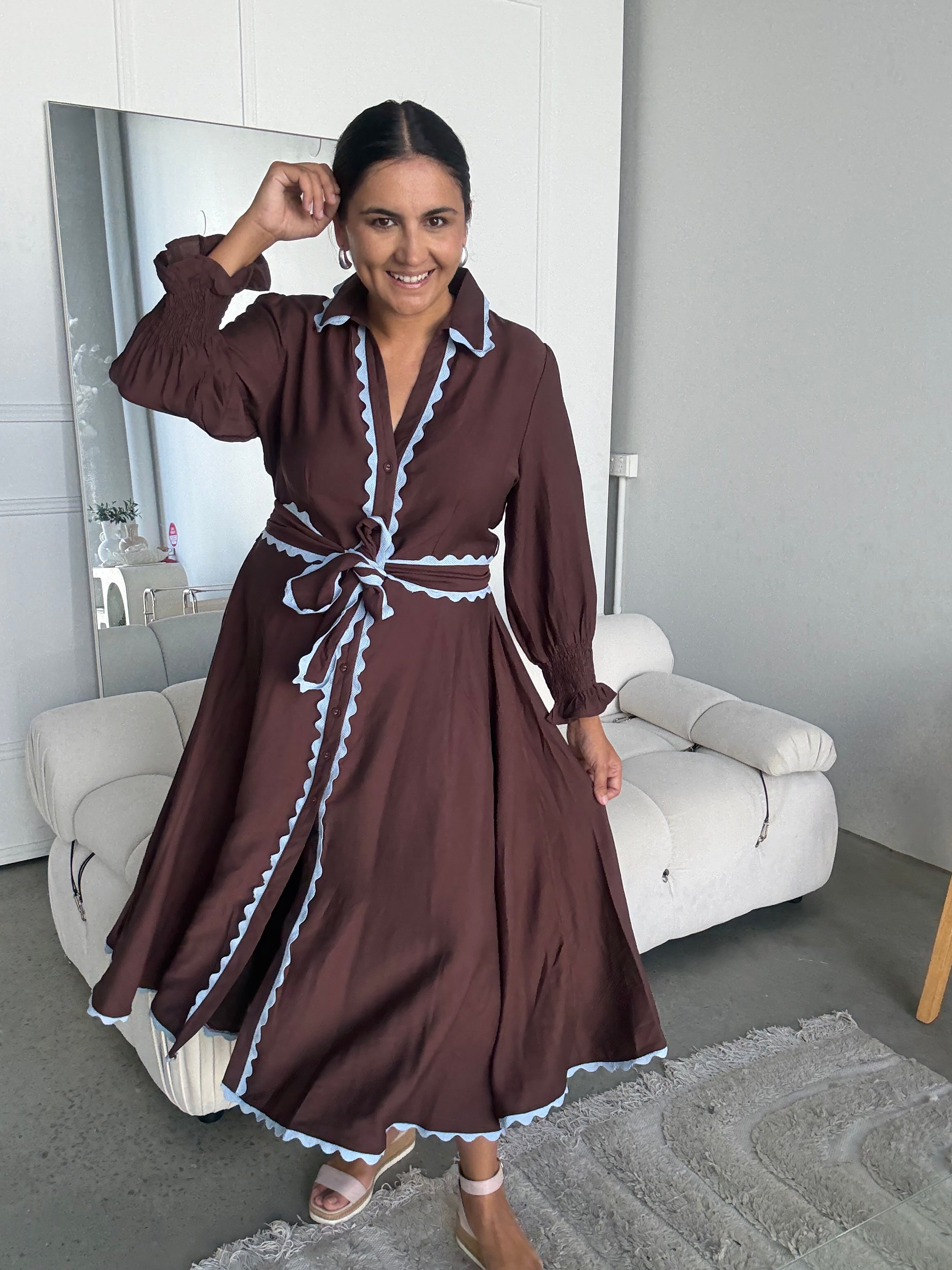 Envy Midi Dress Long Sleeve Brown/Blue