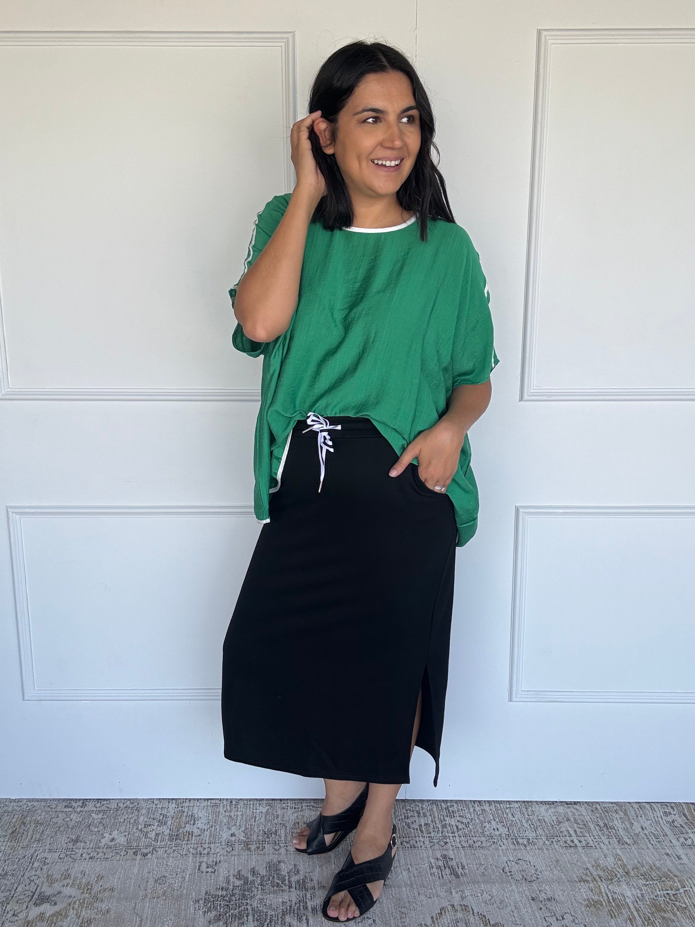 Walker Skirt Black