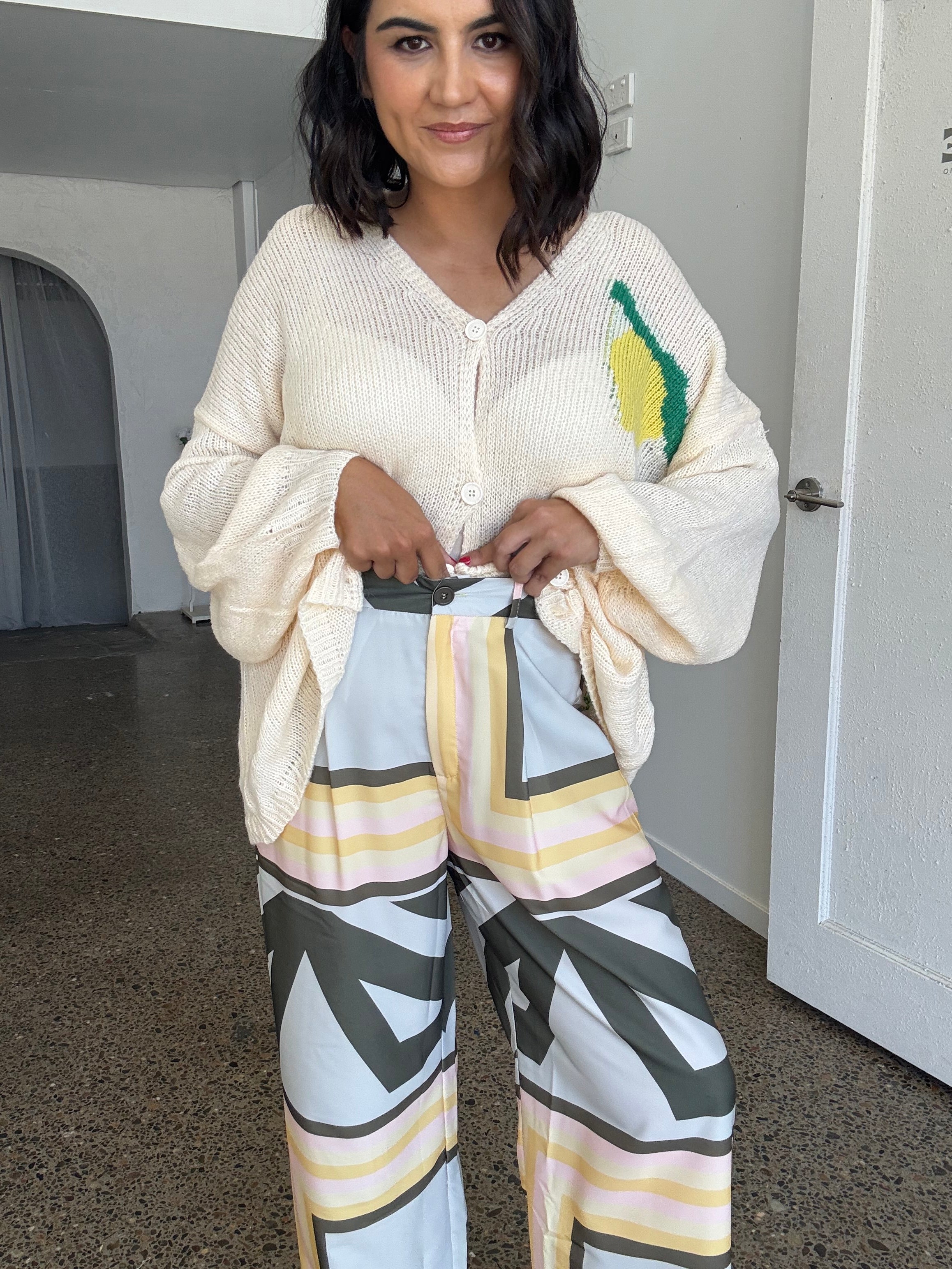 Sage Geometric Print Lip Pocket Pants