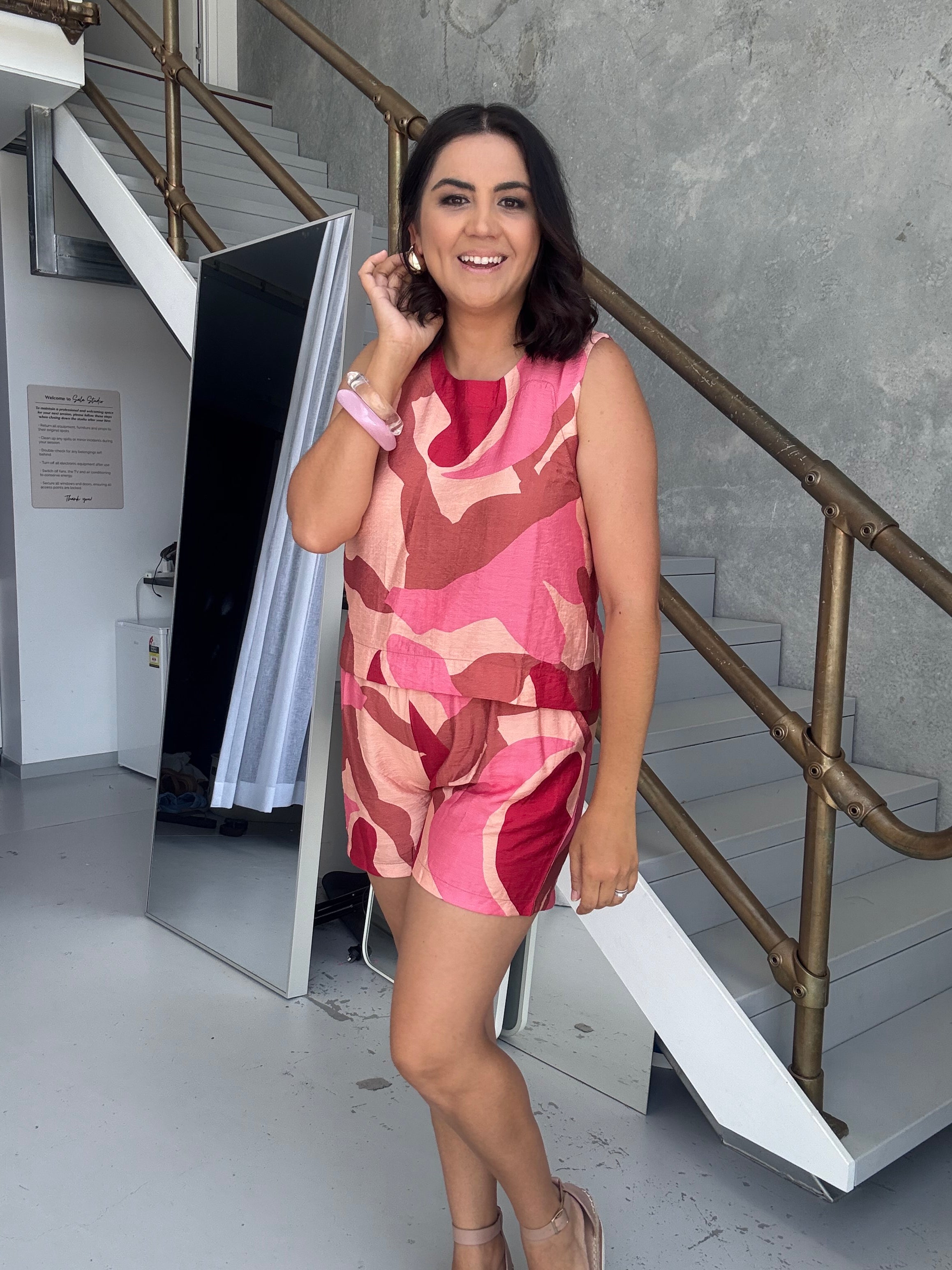 Mara Top Abstract Pink