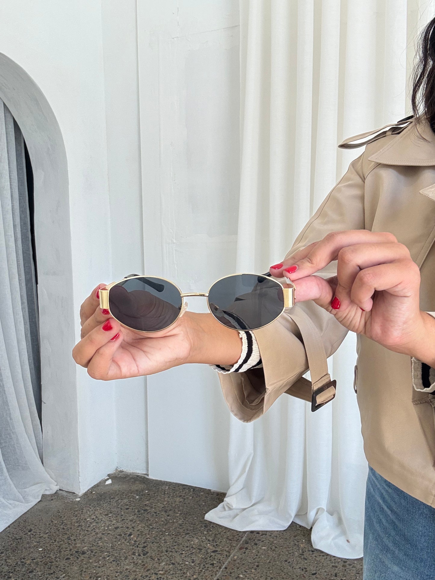 Cecilia Gold Frame Oval Sunglasses