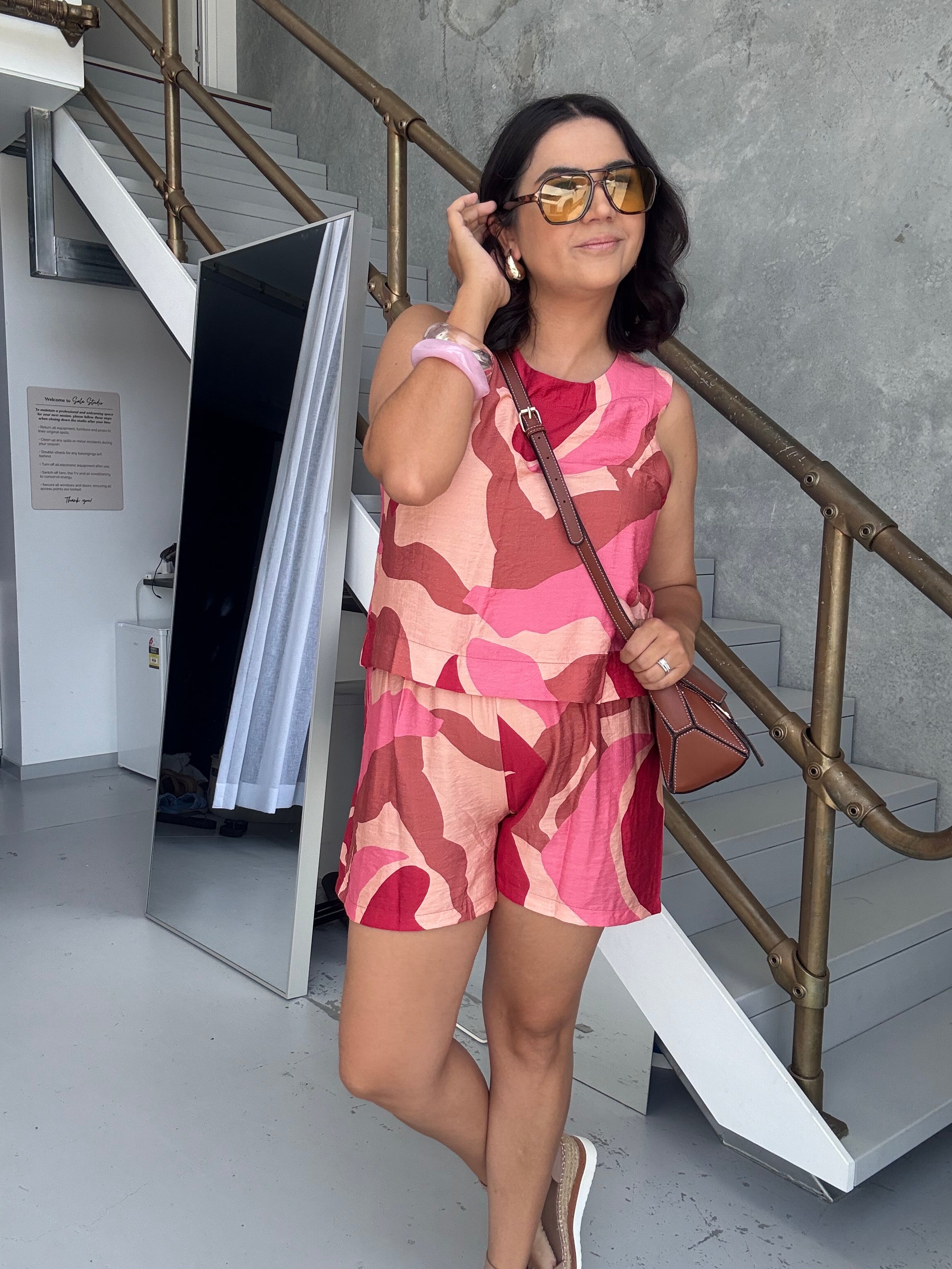 Mara Top Abstract Pink