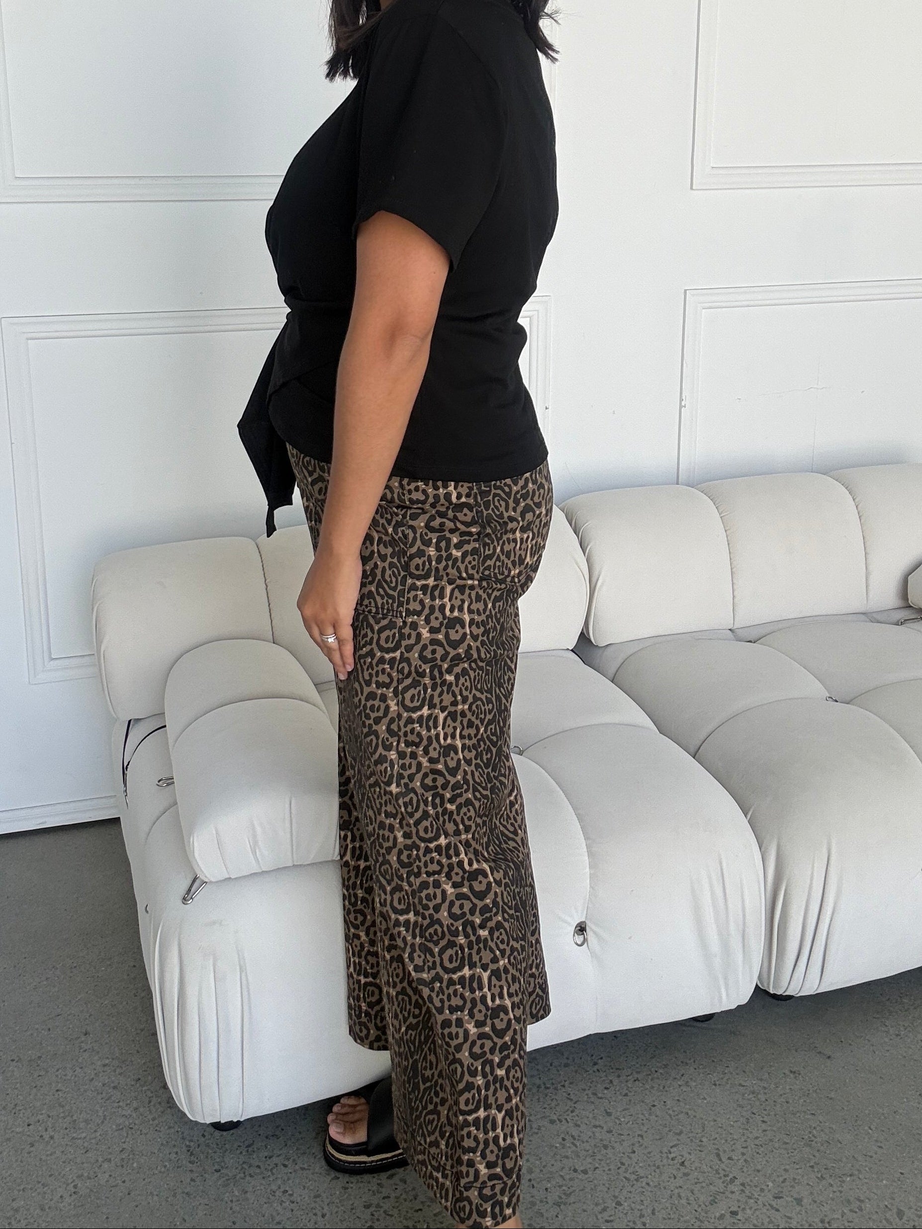 Jane 7/8 Length Jean Leopard