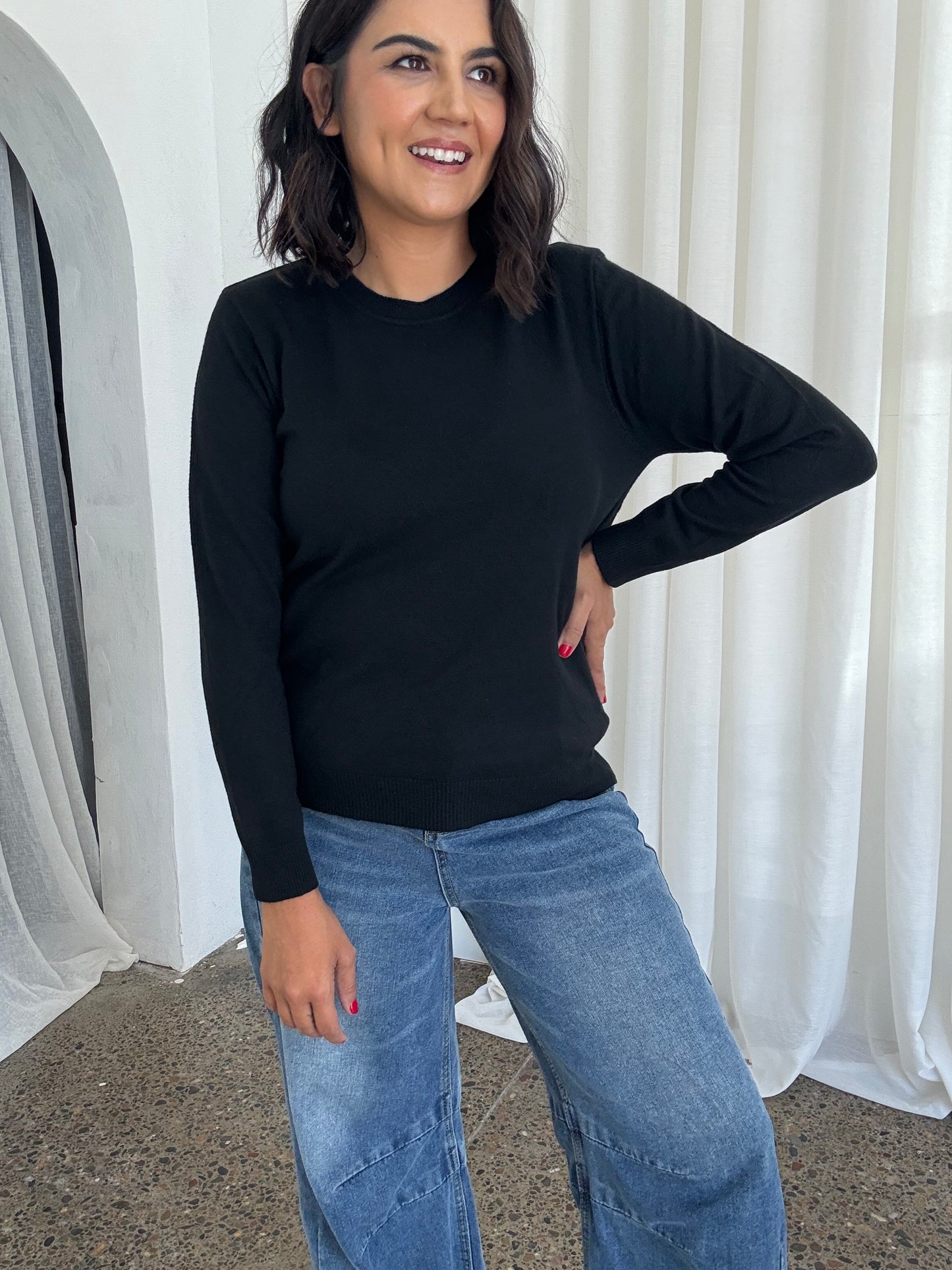 Angie Solid Knit Pullover Black