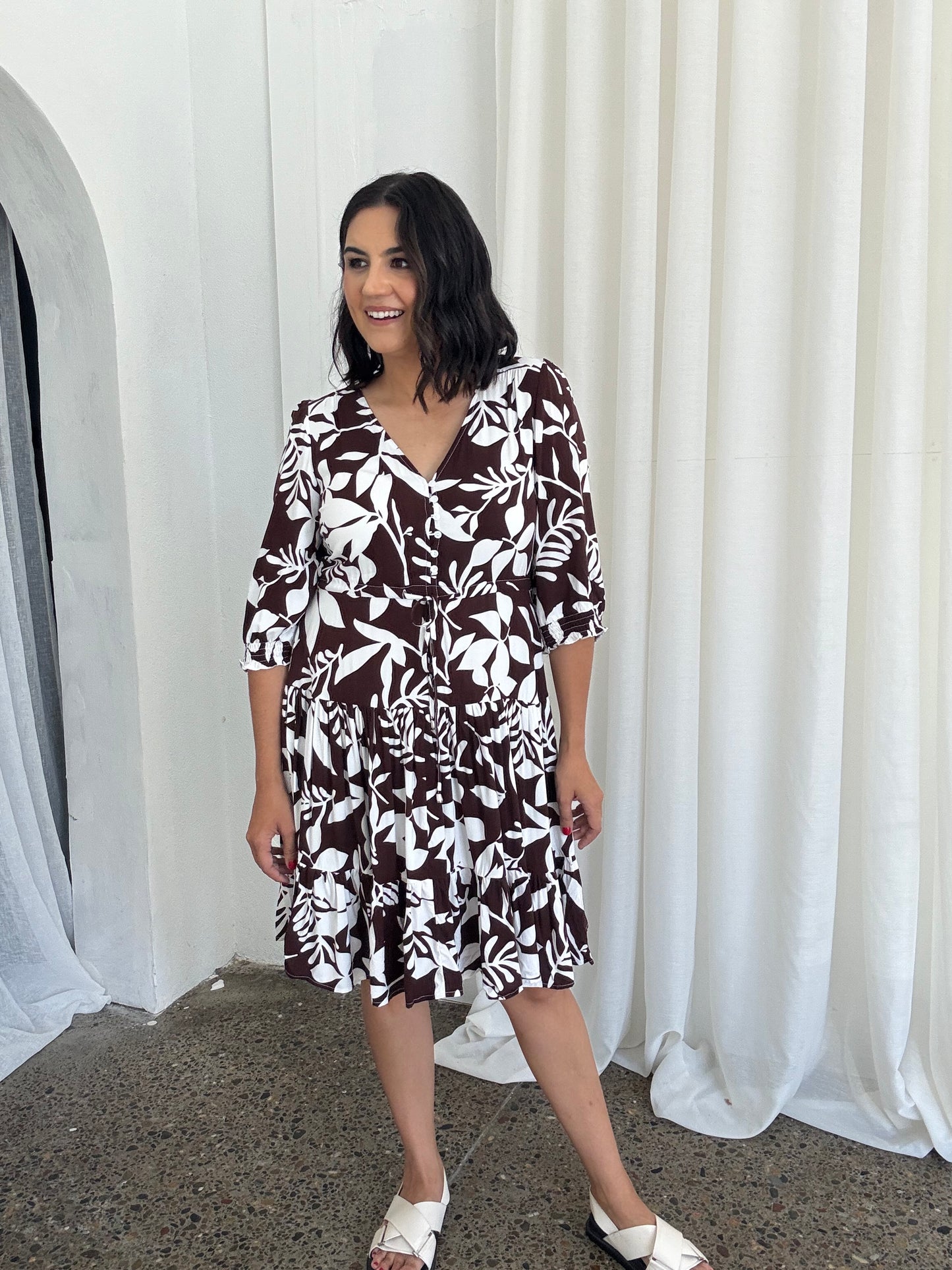 Sophie Floral Dress Chocolate