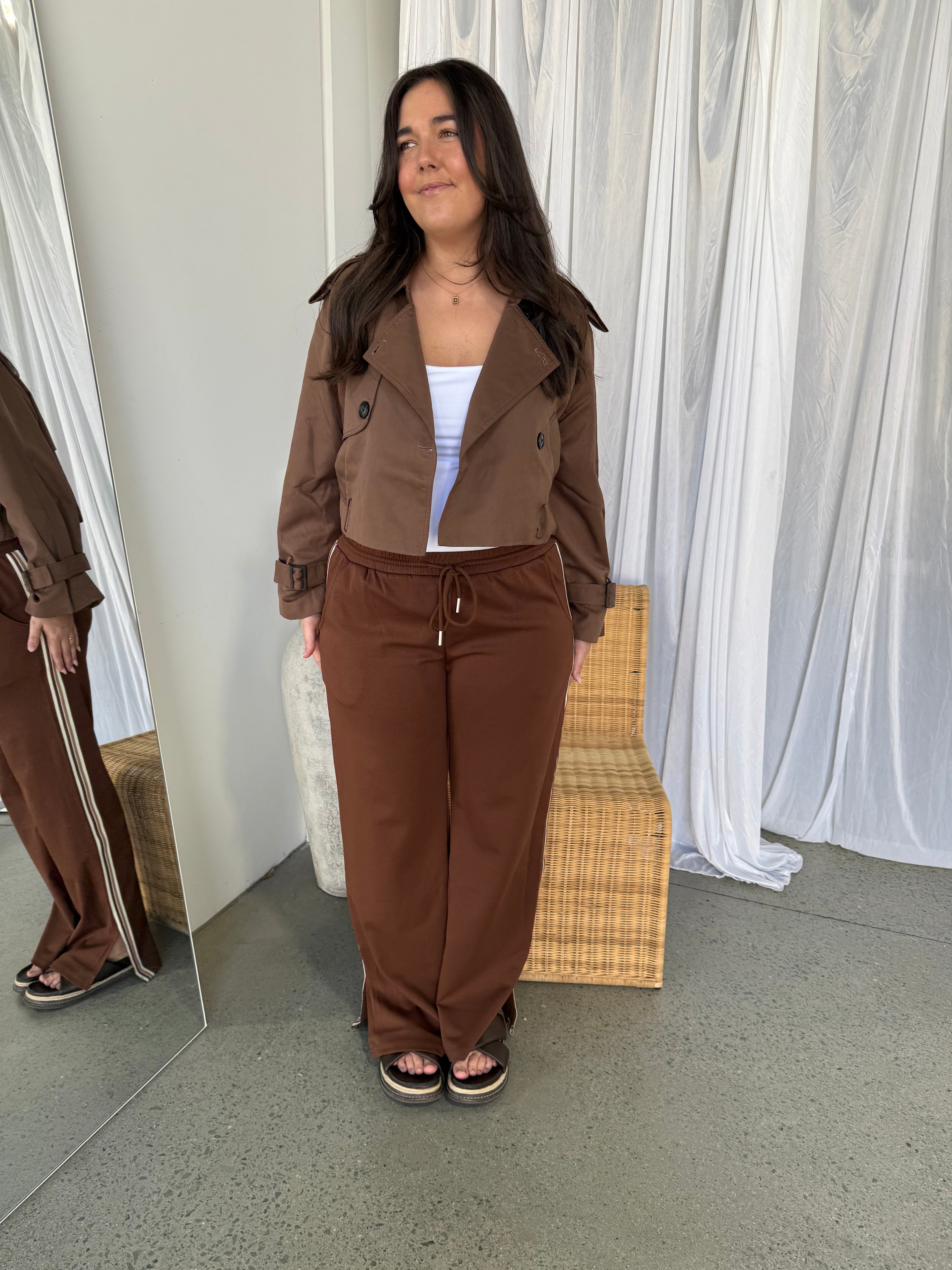 The Cropped Trench Chocolate Brown