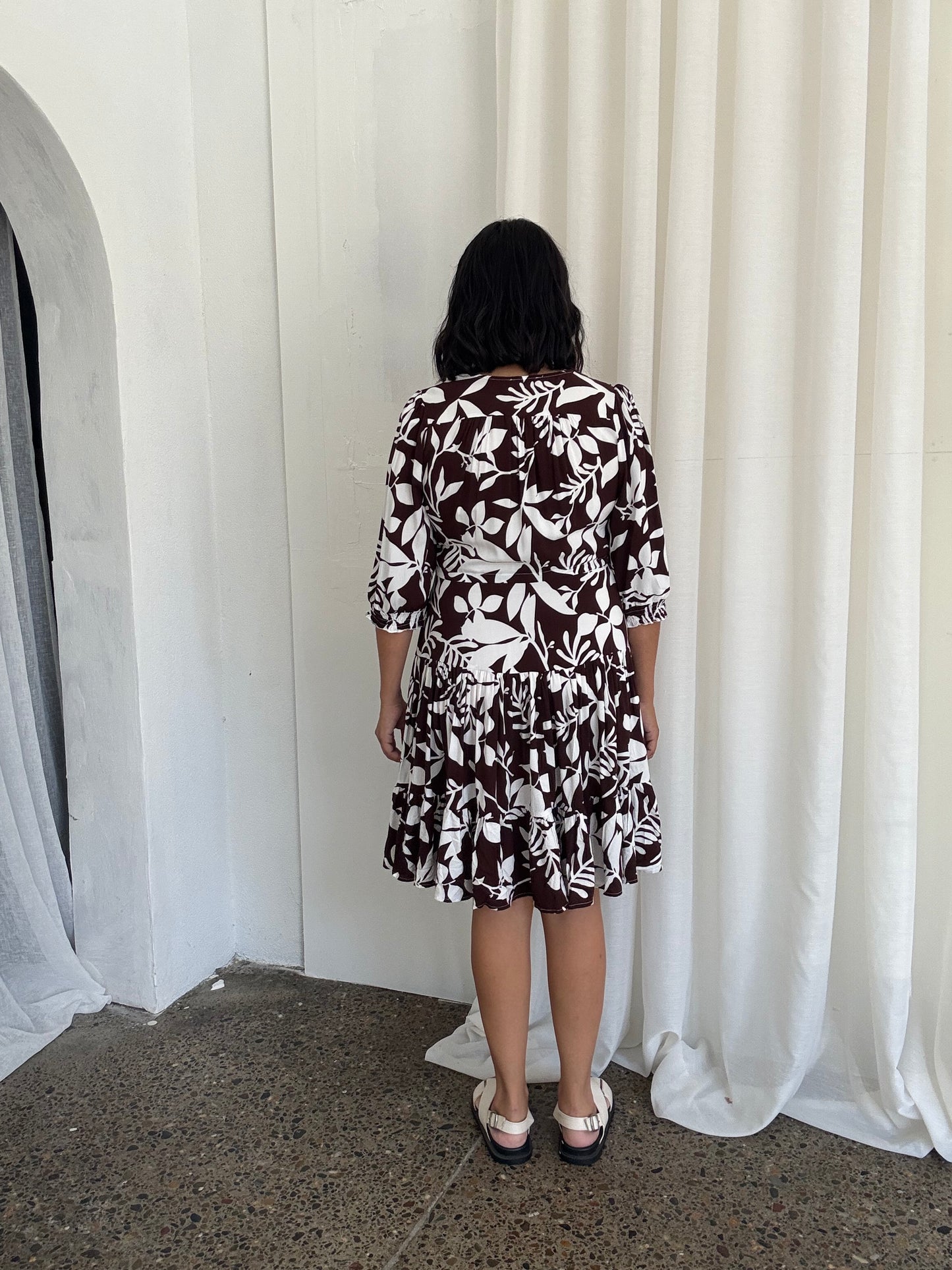 Sophie Floral Dress Chocolate