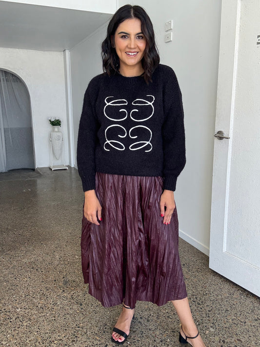 Swirl Knit Pullover Black