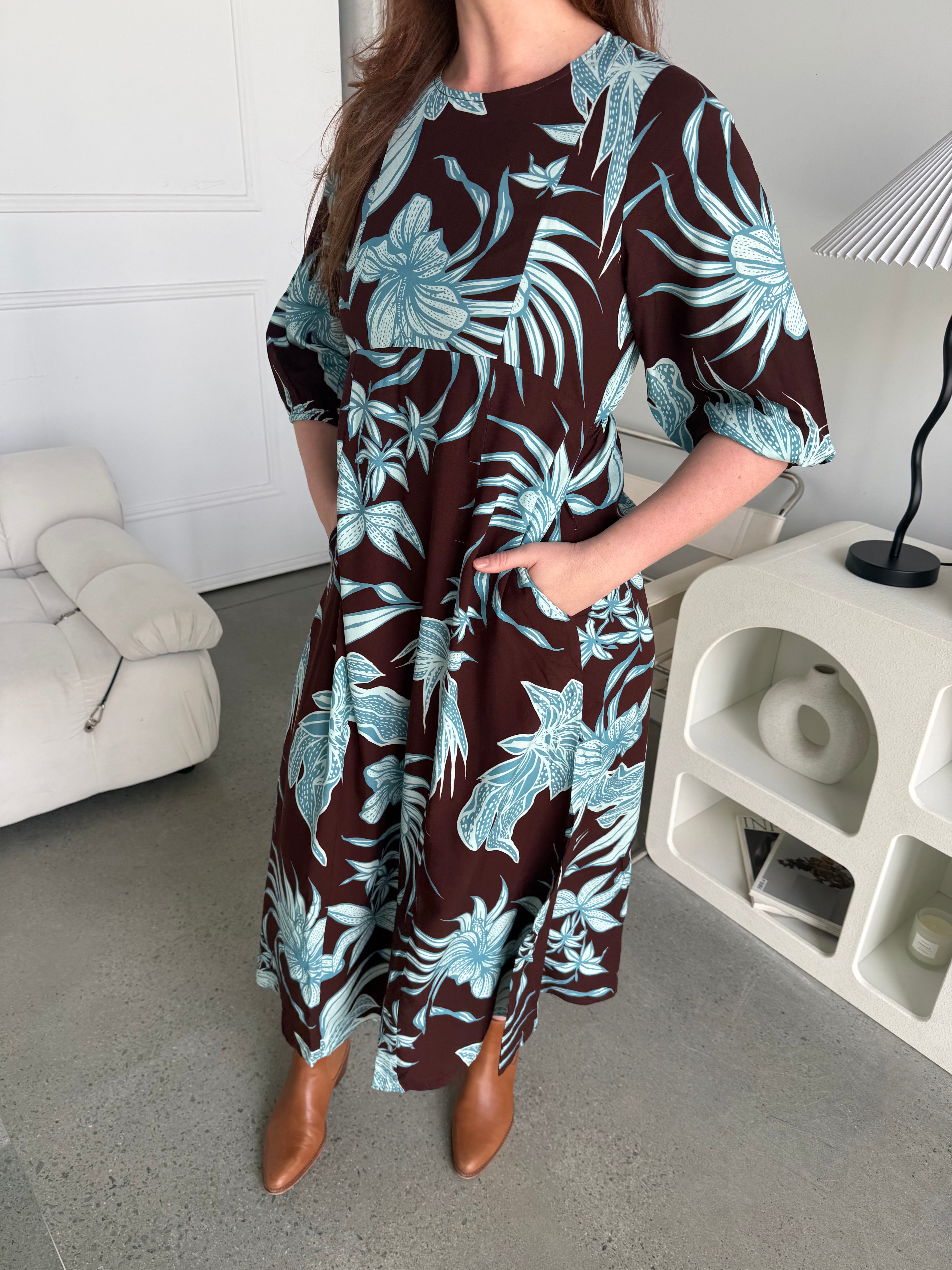 Alexa Choc/Blue Floral Midi Dress
