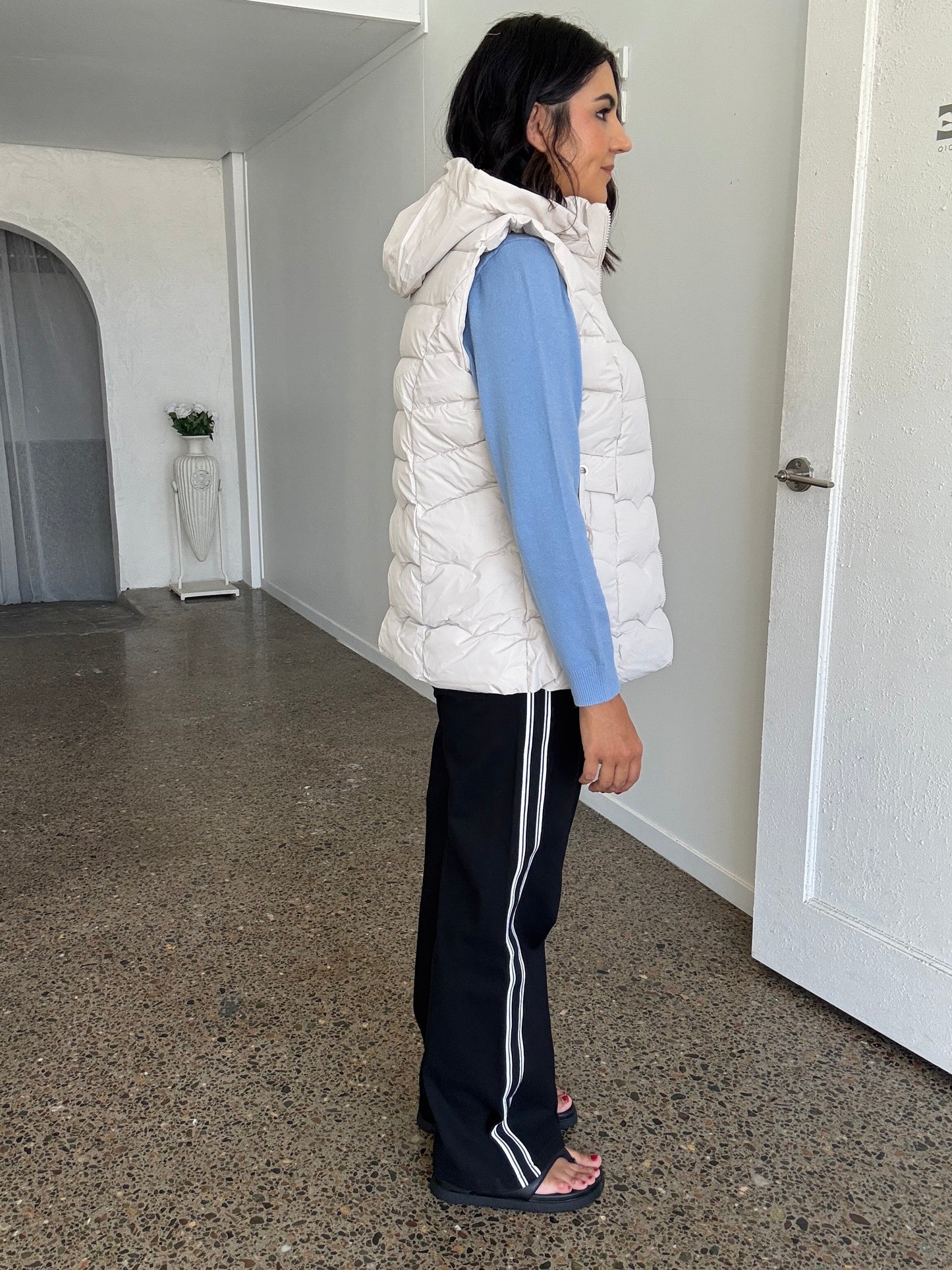 Chilli Puffer Vest Beige