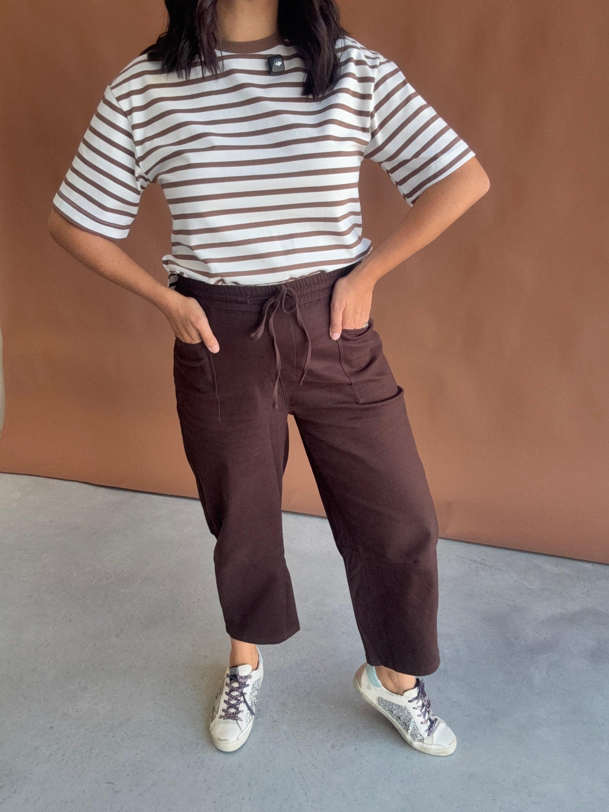 Crop Cotton Barrel Pants Chocolate