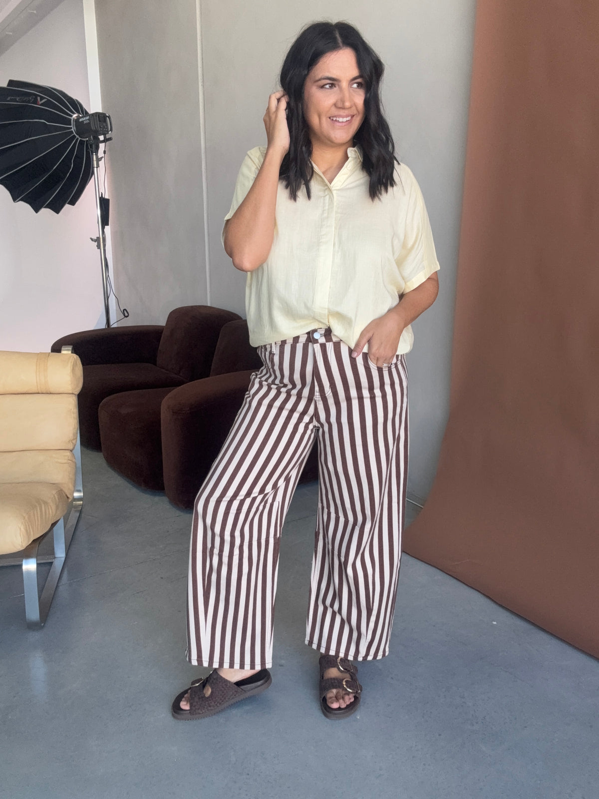 Tahni Stripe Barrel Jean Chocolate/Cream