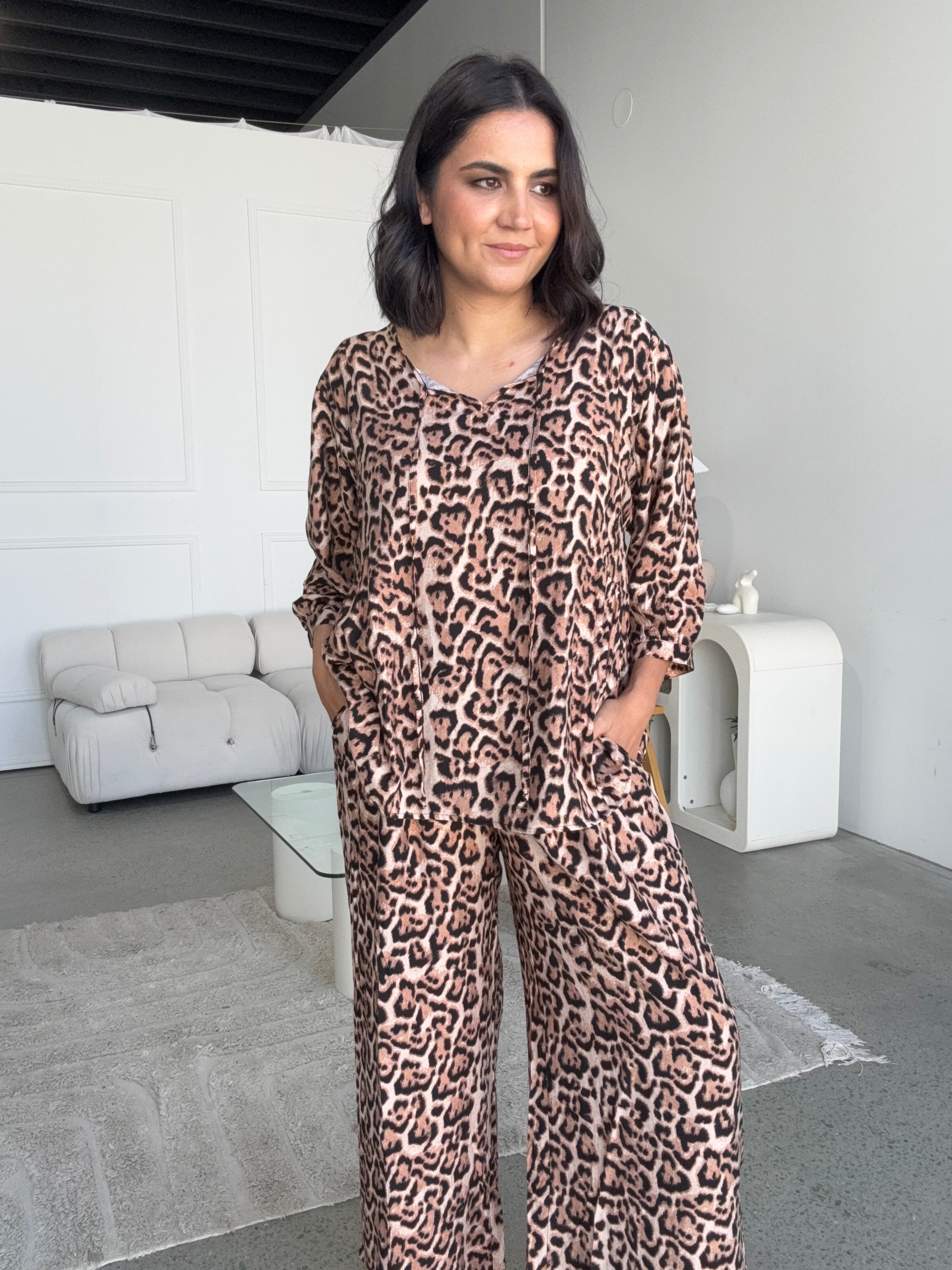 Gia Top Animal