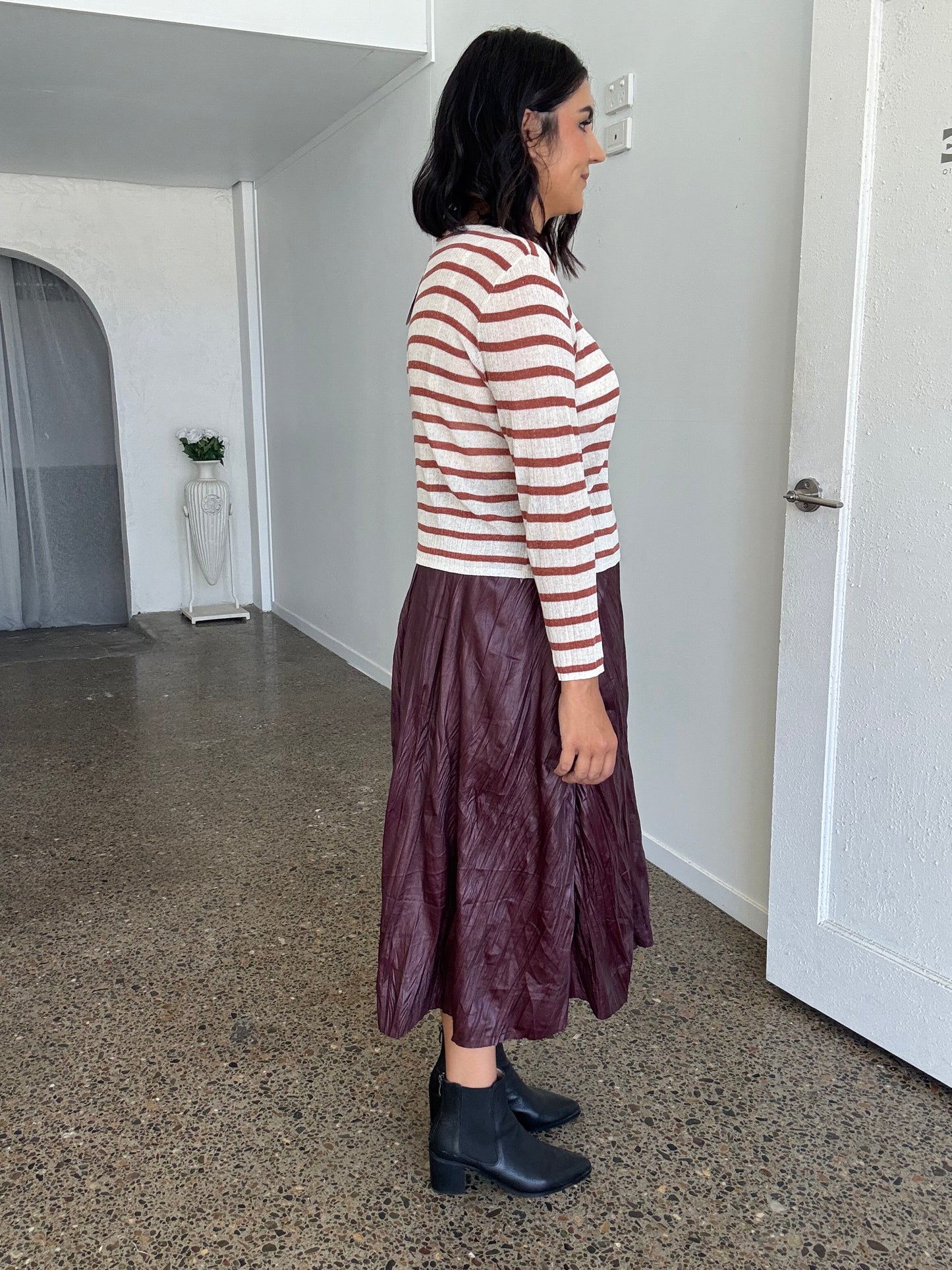 Wet Look Creased Midi Skirt Burgundy