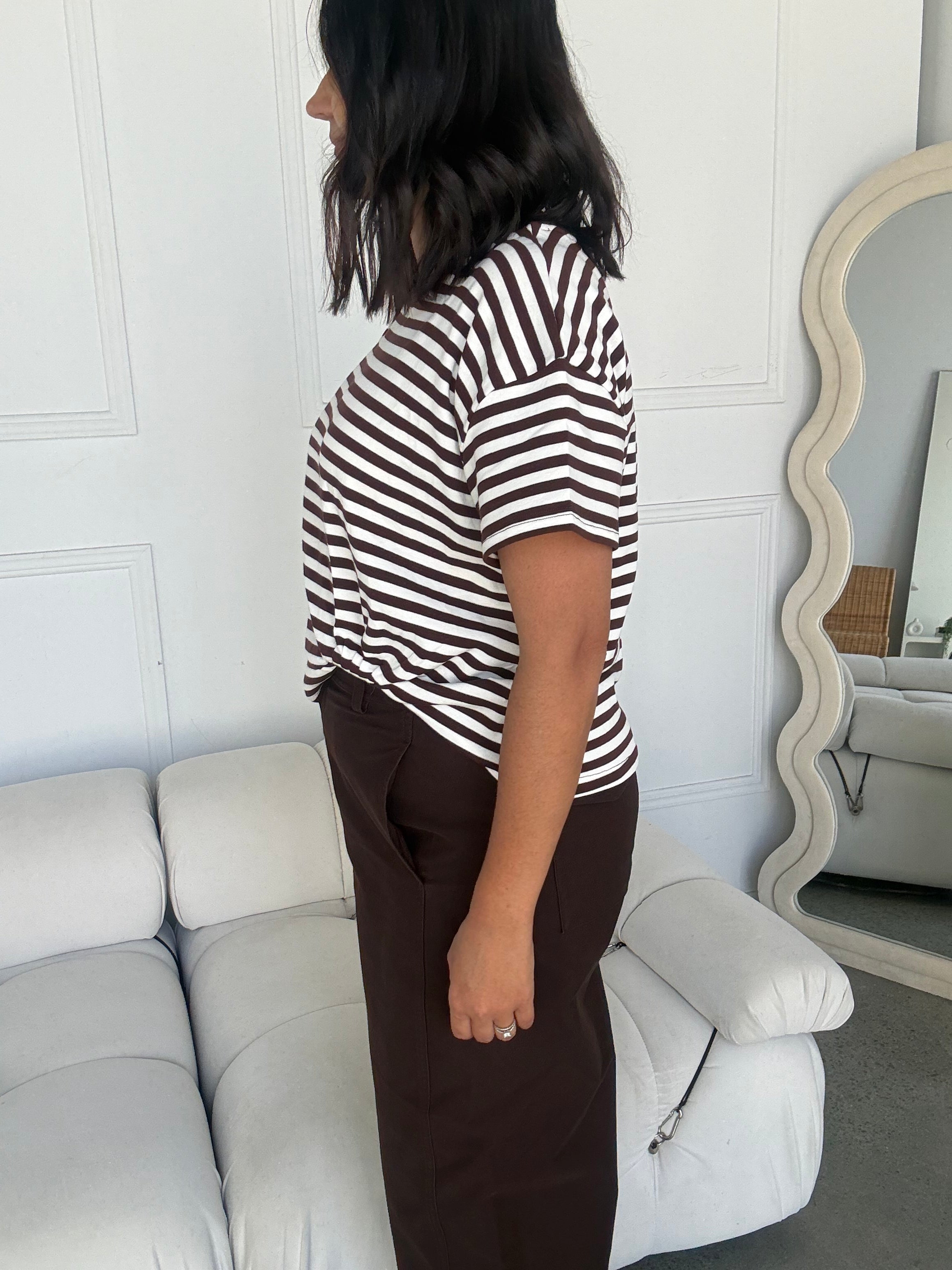 Easy Tuck Tee Chocolate/Ivory Stripe