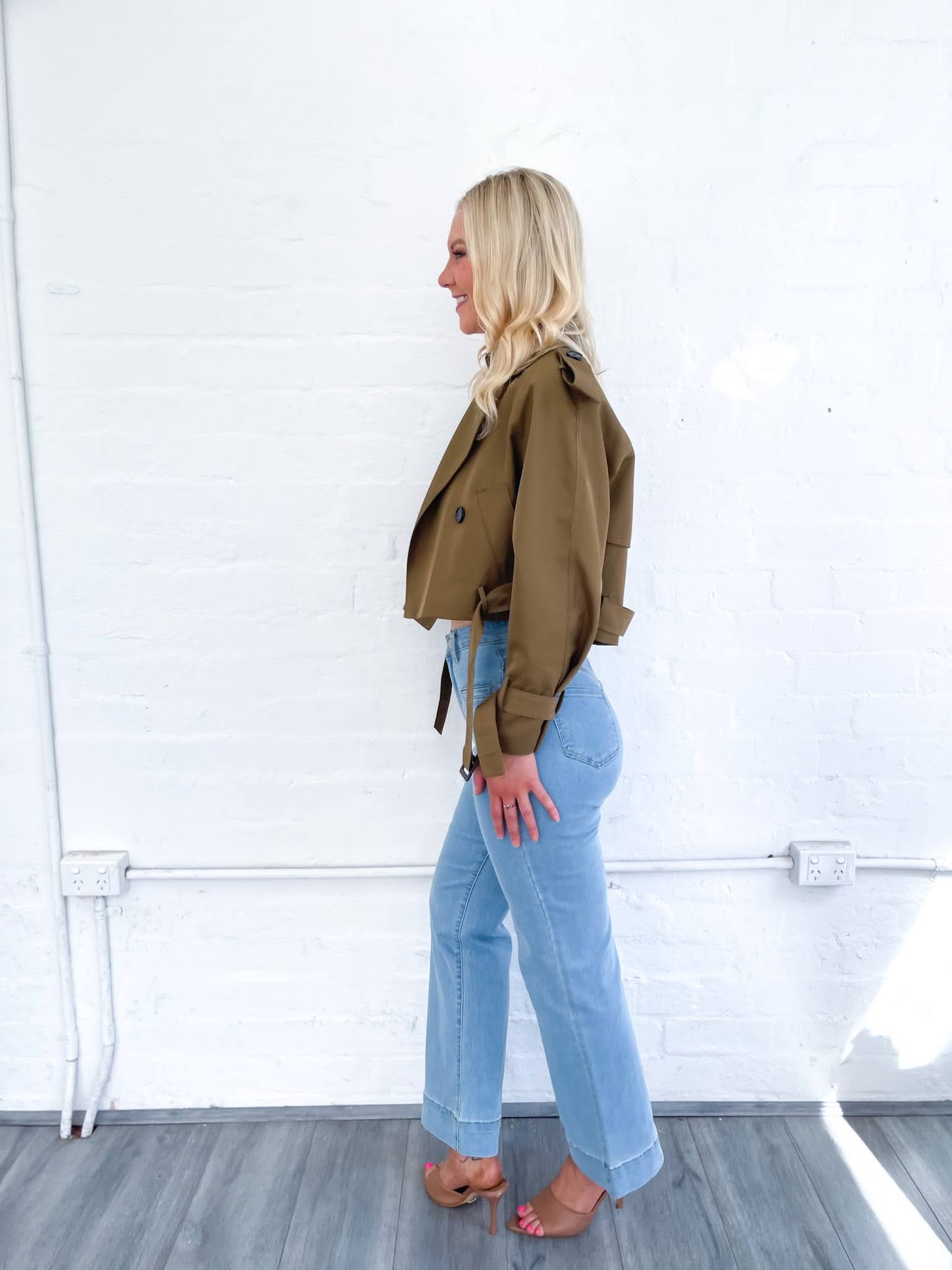 Carrie Crop Trench Olive